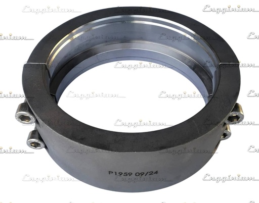 200014-Two-part ring, V32 [Complete, Exh. pipe]